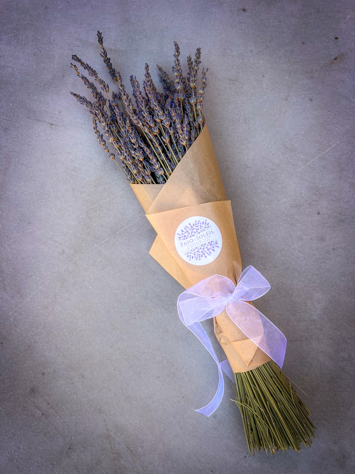 Handpicked Dried Lavender Bundles - Artisan-Grown in Paso Robles