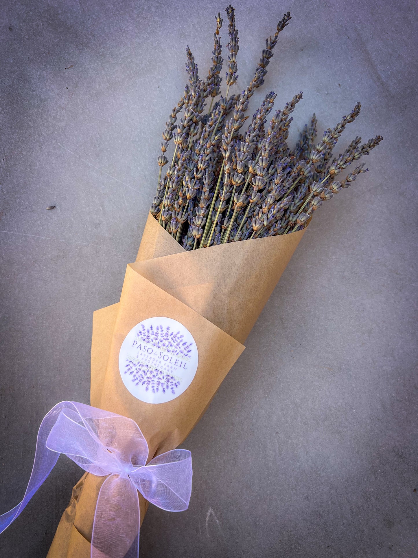 Handpicked Dried Lavender Bundles - Artisan-Grown in Paso Robles